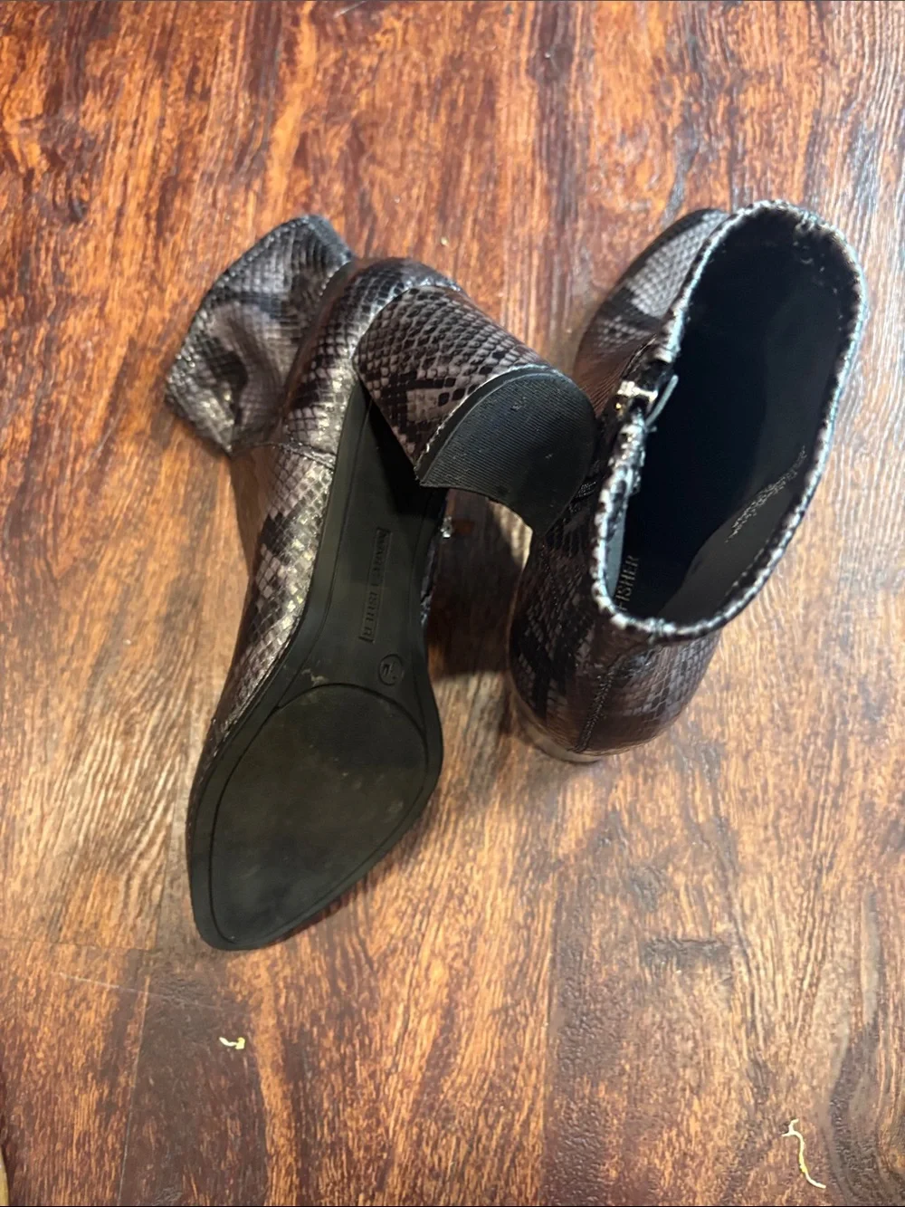 Marc Fisher chic ankle